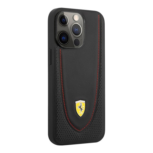 Кожаный чехол Ferrari Curved with metal logo Hard для iPhone 13 Pro, черный