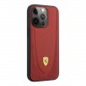 Кожаный чехол Ferrari Curved with metal logo Hard для iPhone 13 Pro, красный