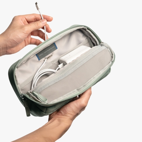Uniq сумка DENVER Tech Kit Pouch 2.5L Forest Sage