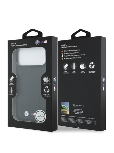 BMW для iPhone 17 Pro Max чехол M-series PU Quilted Metal logo Hard Black (MagSafe)