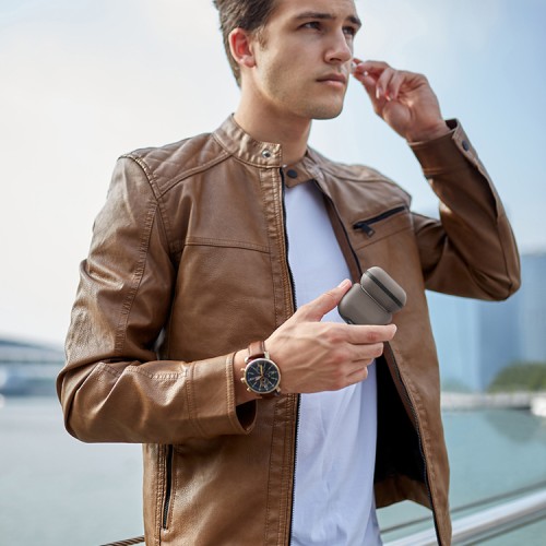 Uniq для Airpods 4 чехол Lyden Leatherette with handstrap Grey