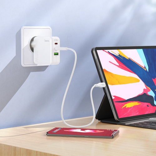 HOCO сетевое зарядное устройство C115A Header GaN charger three-port Dual Type-C PD65W + USB-A QC3.0 White