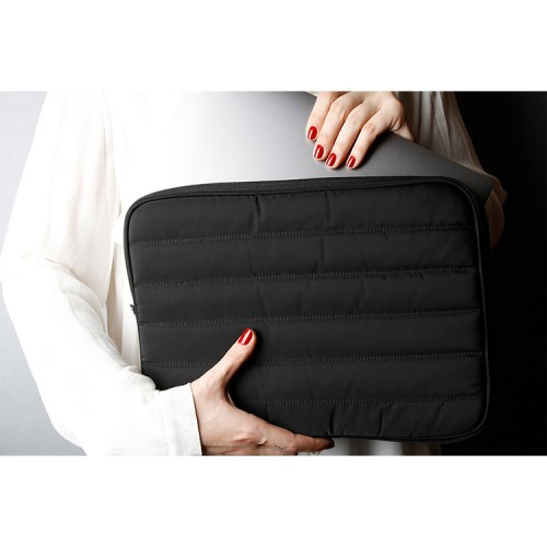 Bustha Puffer Sleeve для MacBook Air 13 | Pro 13 (2018/20), черный BST755102