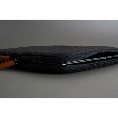 Чехол-папка Bustha Puffer Sleeve для MacBook Pro 15"/16", Navy