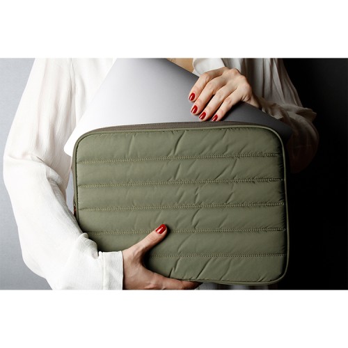 Bustha Puffer Sleeve для MacBook Air 13 | Pro 13 (2018/20), зеленый BST755105