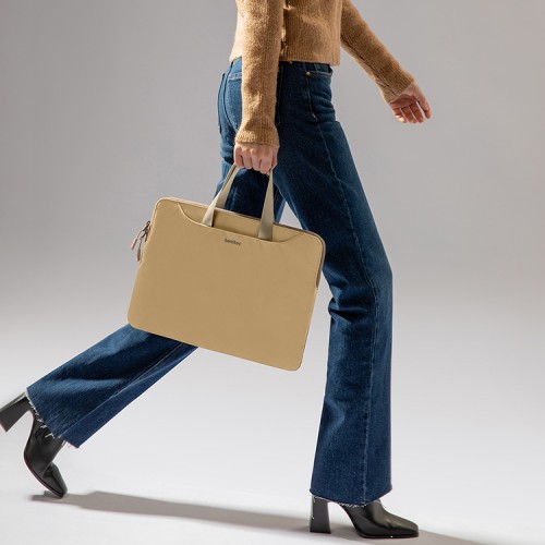 Tomtoc для ноутбуков 13" MacBook Pro|Air M2 | M1 сумка TheHer Laptop Handbag A21 Cookie (коричневый/бежевый)