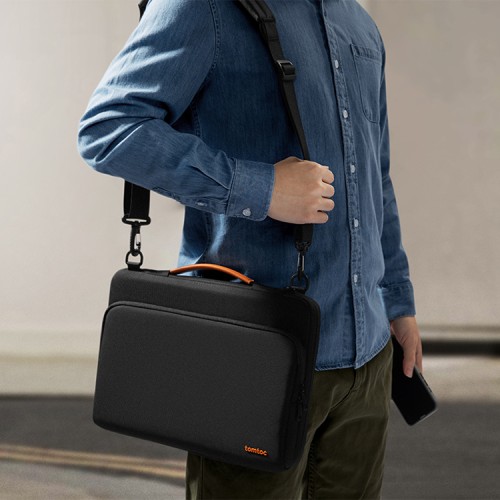 Tomtoc Laptop сумка Defender-A40 Laptop Shoulder Bag 16" Black