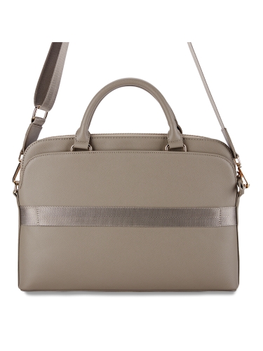 Guess для ноутбуков 15"/16" сумка PU Grained leather Bag Triangle metal logo with Zipper Brown