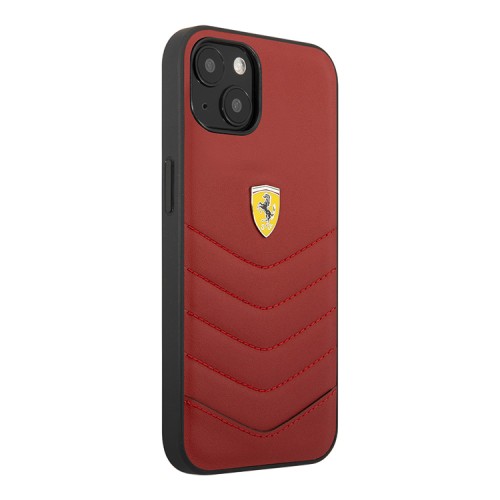 Кожаный чехол Ferrari Quilted with metal logo Hard для iPhone 13, красный