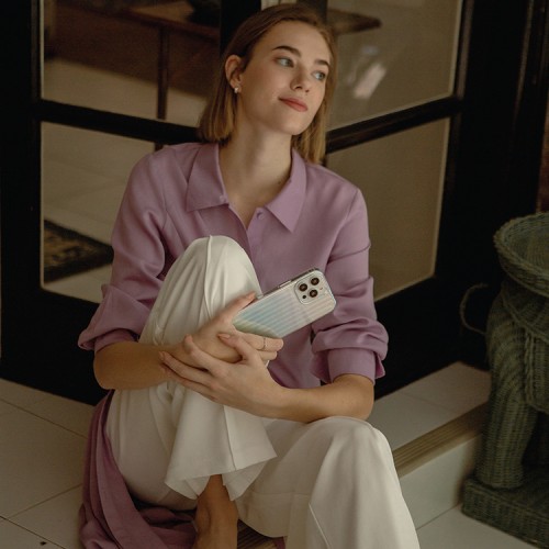 Чехол Uniq Coehl Linear для iPhone 14 Plus, Iridescent