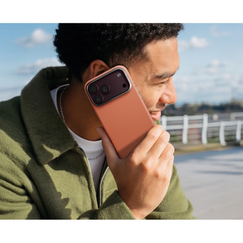 Uniq для iPhone 18 Pro/17 Pro чехол Lyden Terracotta (Magsafe)