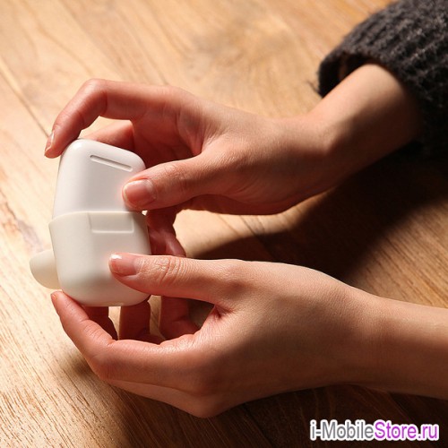 Чехол Elago Silicone case для AirPods 1/2, белый