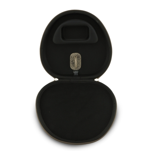Guess чехол для накладных наушников Universal Carry Box for Headphones PU 4G with Handle Brown