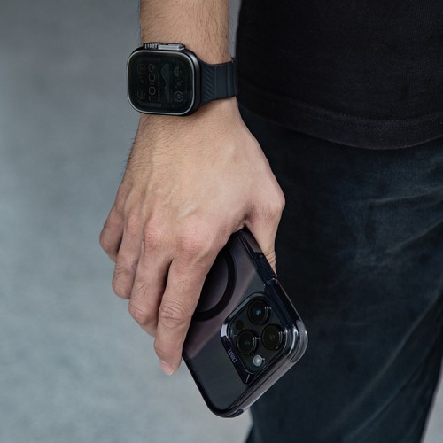 Uniq для iPhone 16 Pro Max чехол Combat Black (MagSafe)