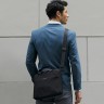 Сумка Uniq Stockholm Nylon Messenger bag для ноутбука 16", черная