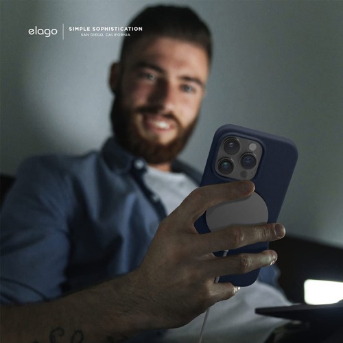 Чехол Elago MagSafe Soft Silicone для iPhone 14 Pro, синий