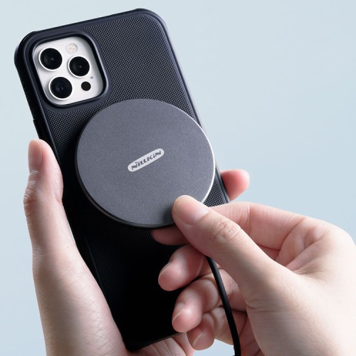 Чехол Nillkin Frosted Shield Pro Magnetic для iPhone 13 Pro, черный (magsafe)