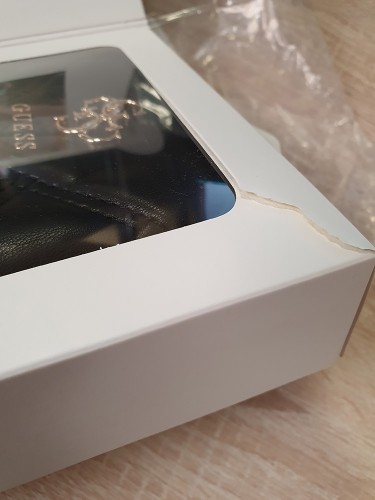 (Уценка) Guess для смартфонов сумка Wallet Zipper Pouch Quilted 4G metal logo Black