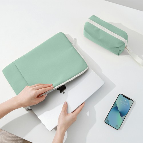 Папка Tomtoc TheHer Jelly Laptop Sleeve Kit 2-in-1 A23 для Macbook Pro/Air 13", зеленая
